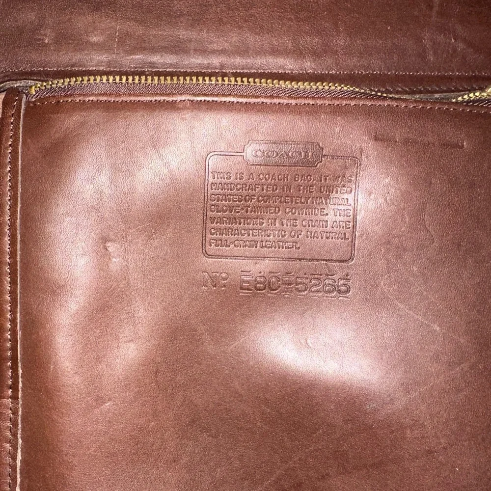 Vintage COACH Brown Leather Laptop Bag with Vintage Flap Design - Picture 6 of 6